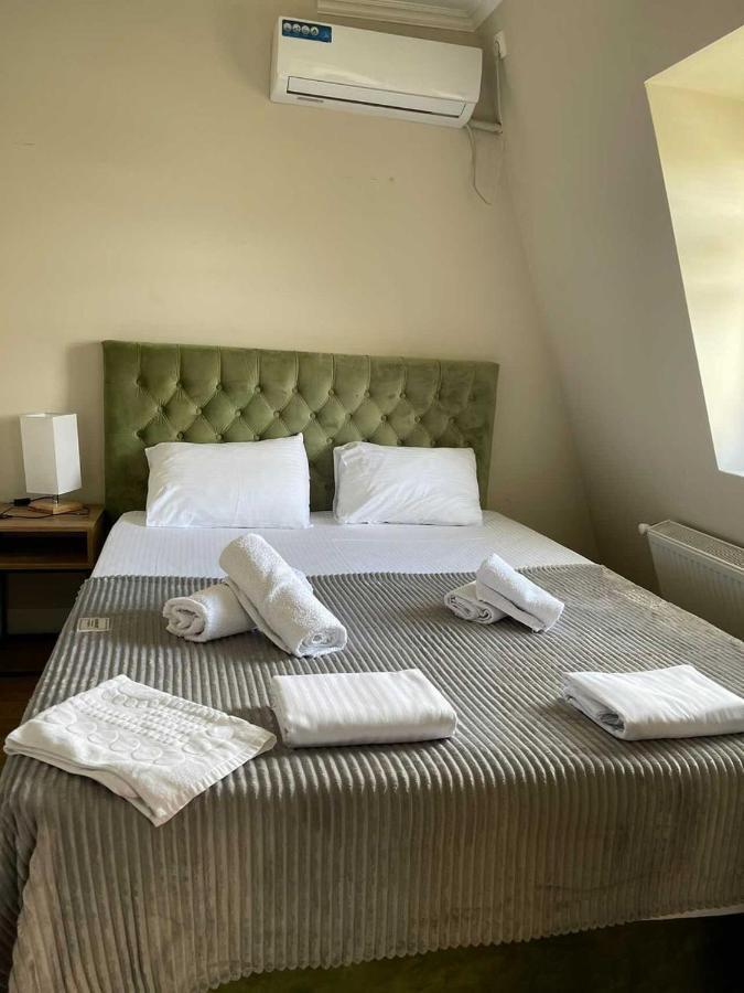 D And D Hotel Tbilisi Buitenkant foto